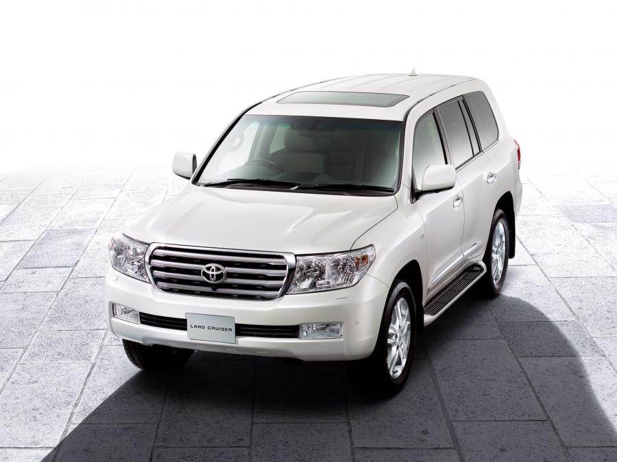  Toyota Land Cruiser 200 2007 года  (JP) (фото 7 из 19)